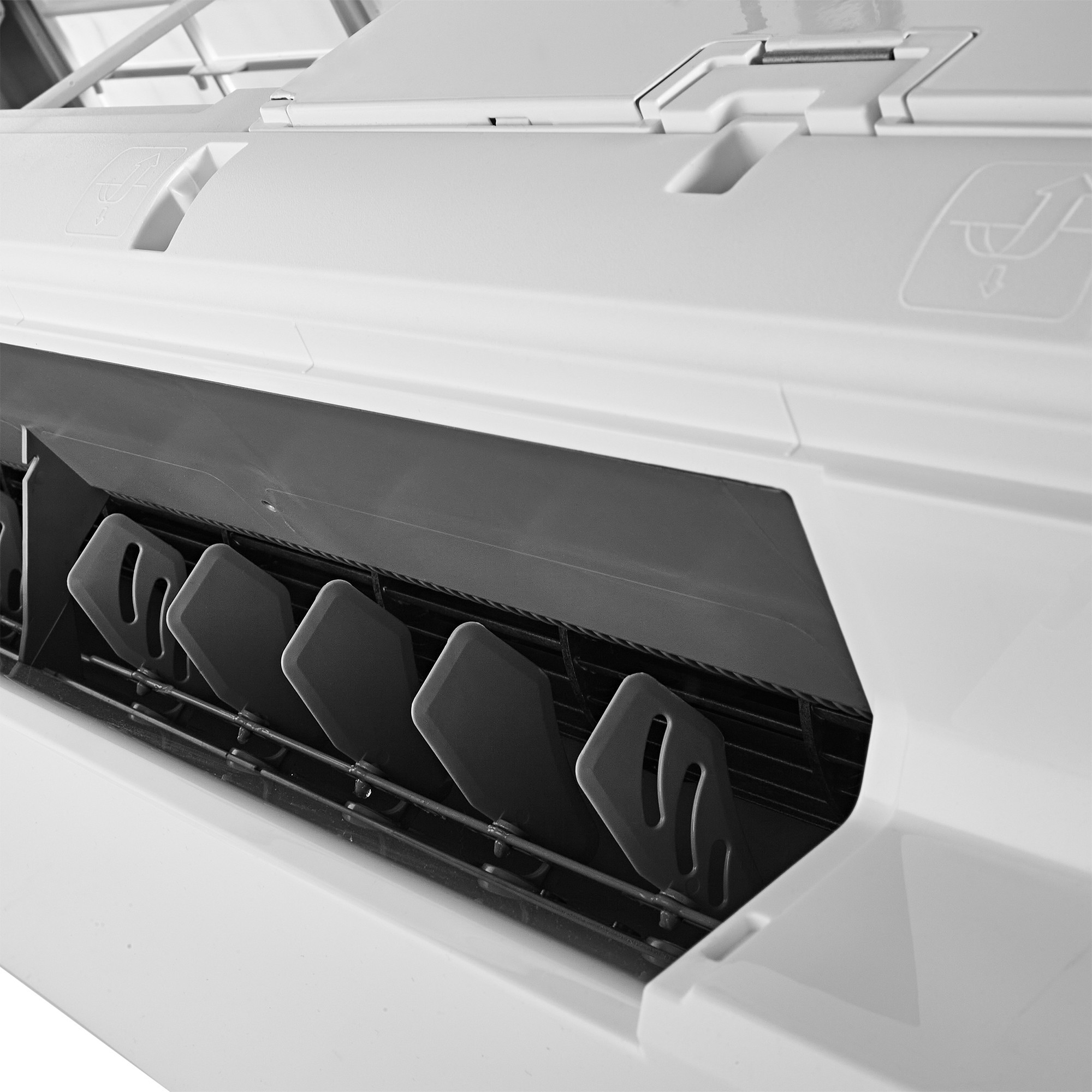 Сплит-система инверторного типа Ballu Ice Peak DC BSPKI-10HN8_V4 комплект - внешний вид, блок, пульт